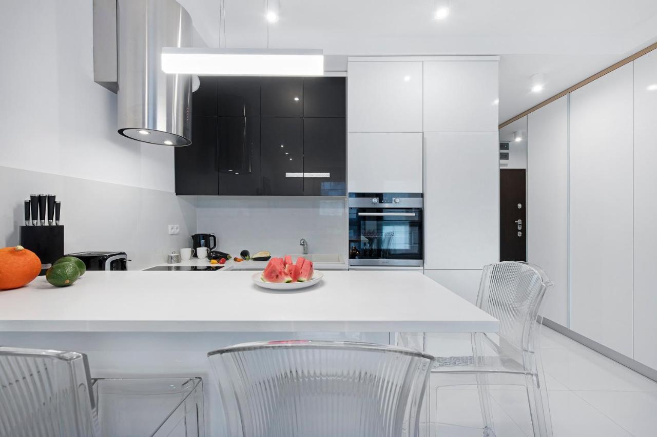 Plac Bankowy Serviced Apartments Варшава Екстер'єр фото